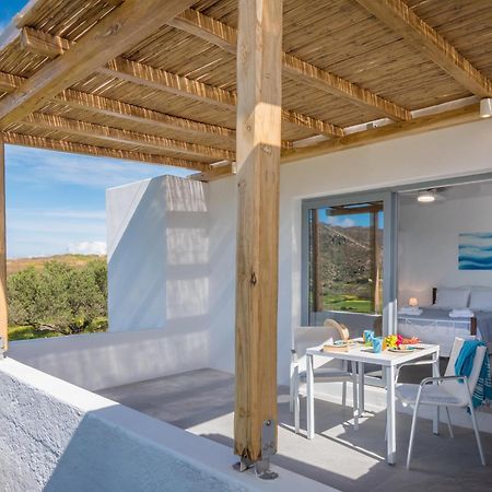 Sarantis Suites & Apartments Provatász Kültér fotó