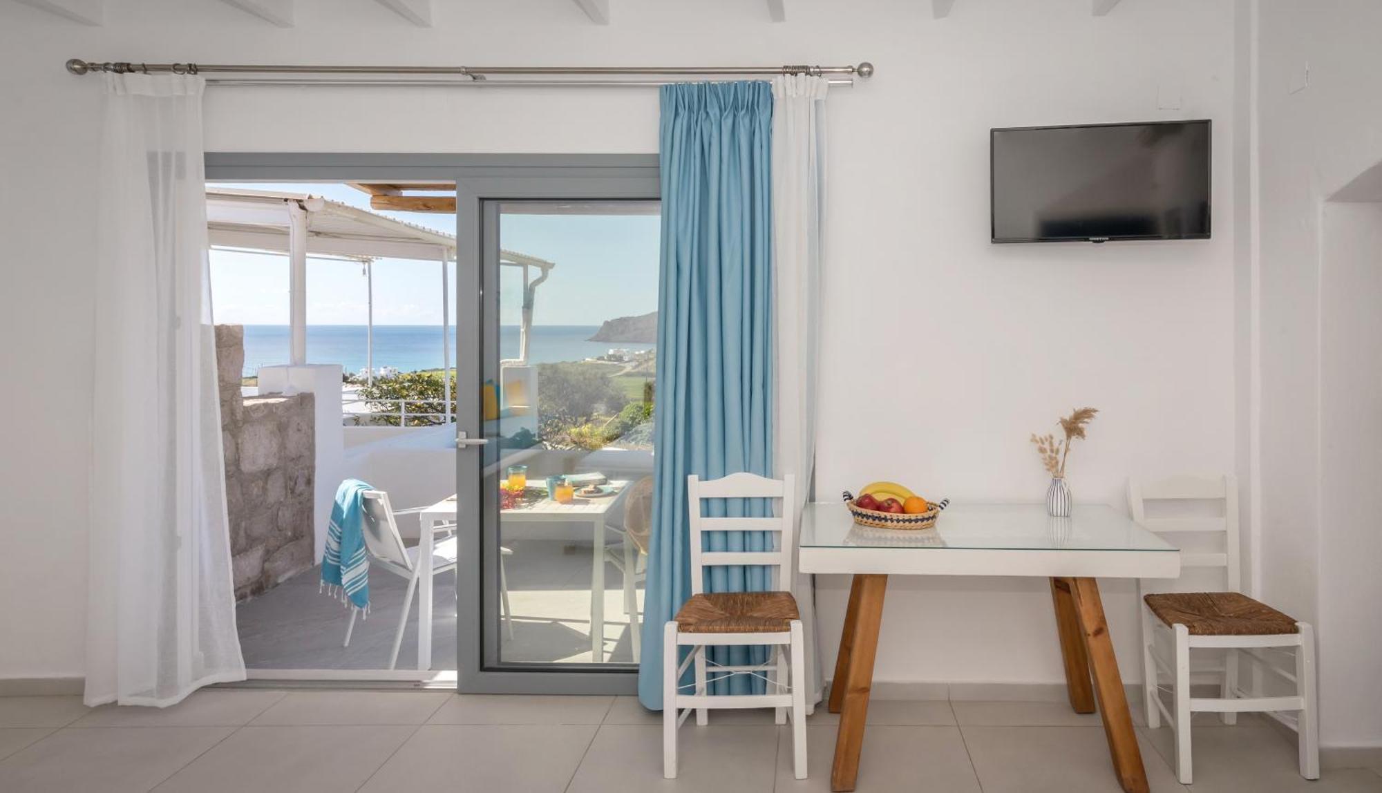 Sarantis Suites & Apartments Provatász Kültér fotó